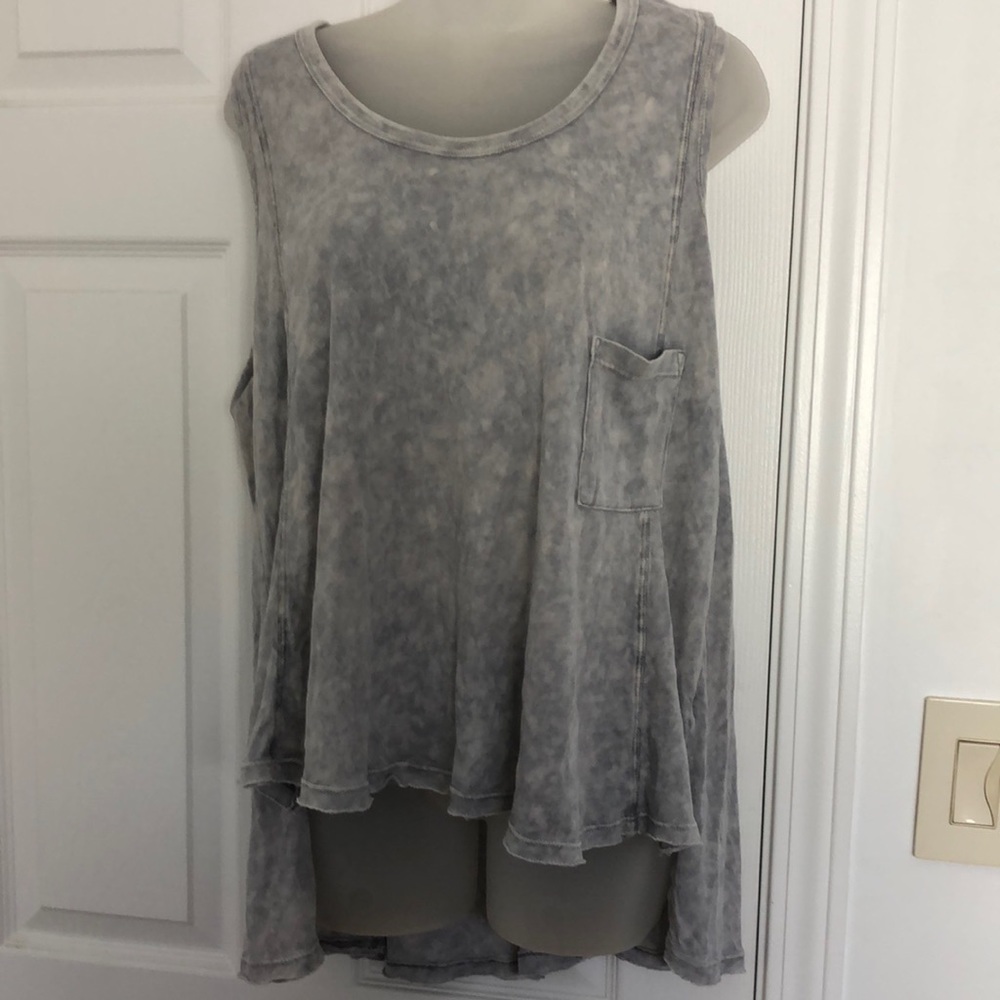 Freeloader high low hem, pocket tank-top  grey supper soft, supper stylish. NWT